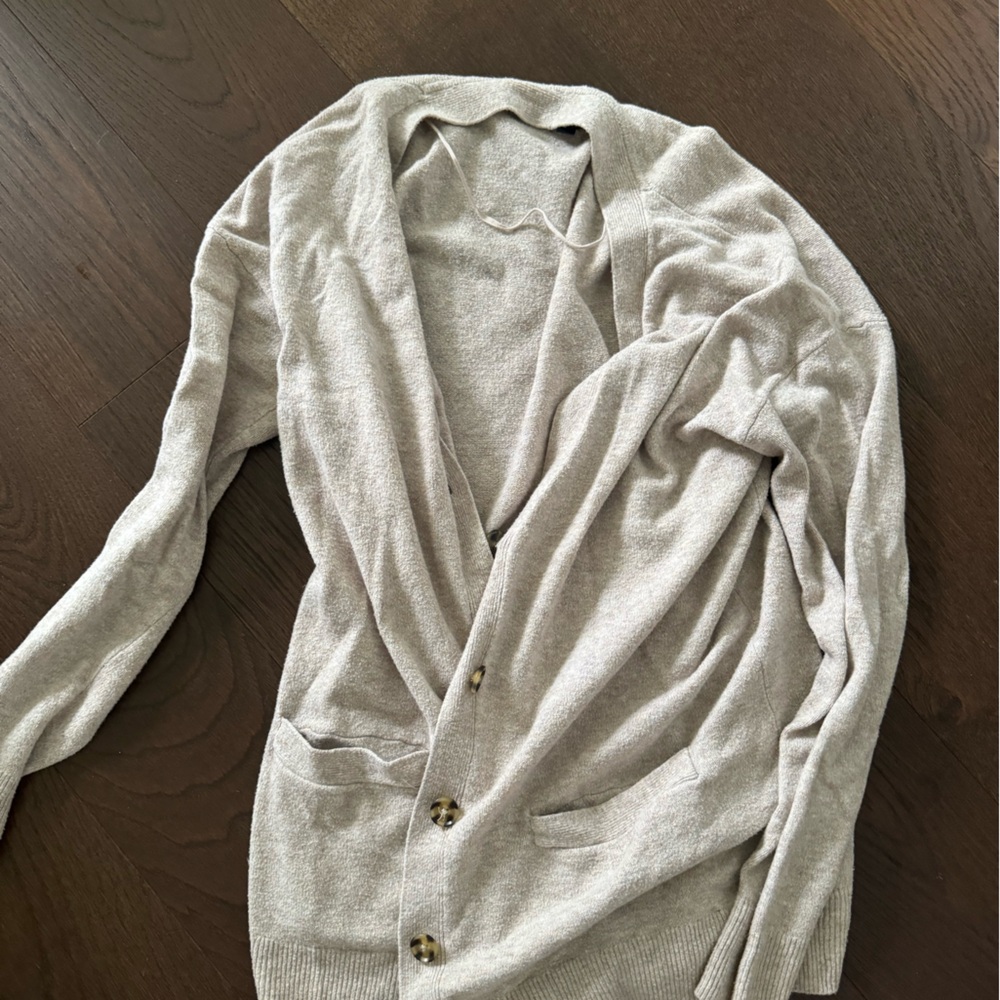 Cozy GAP Beige Cardigan with Button Detail